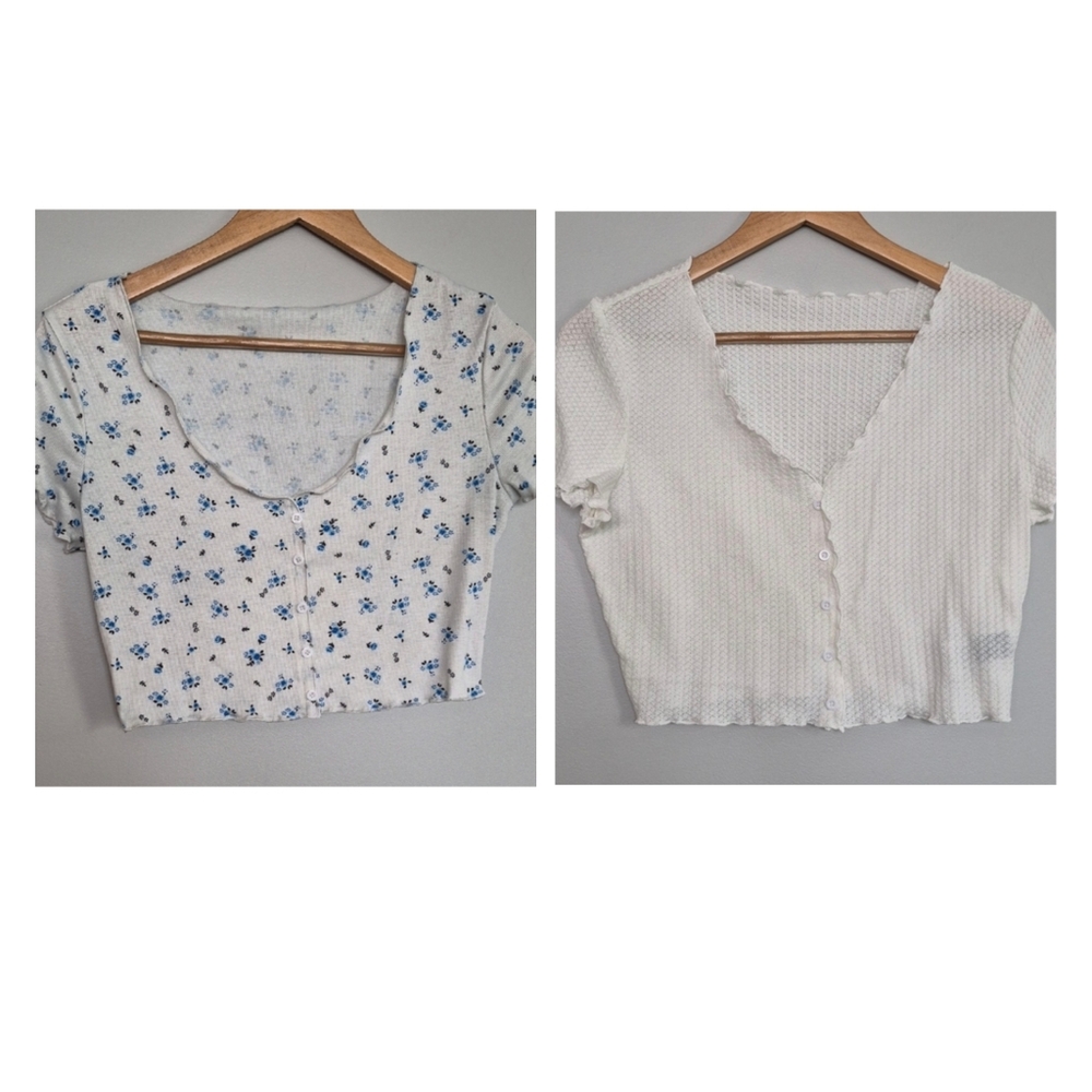 (Both) 2 Crop Tops